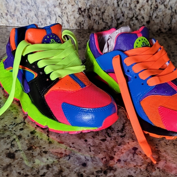 Nike Hurarache - Picture 2 of 4